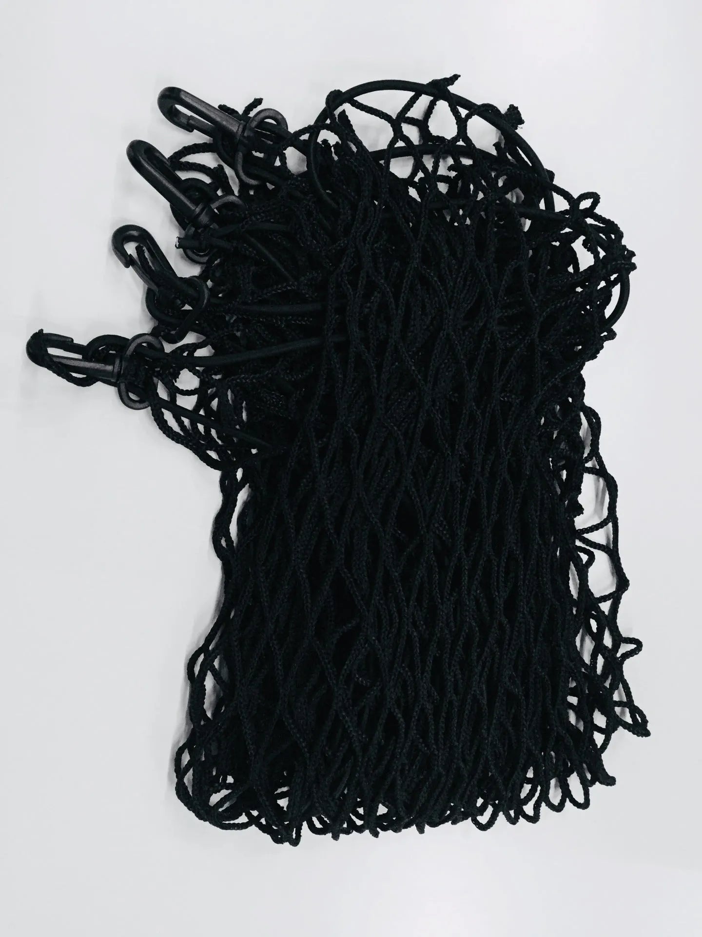 Black mesh dog car isolation net for hatchback, measuring 120cm by 70cm