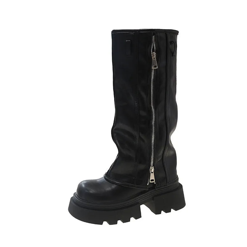 Women's black platform muffin pants Martin boots with a high cylinder and square rubber sole.