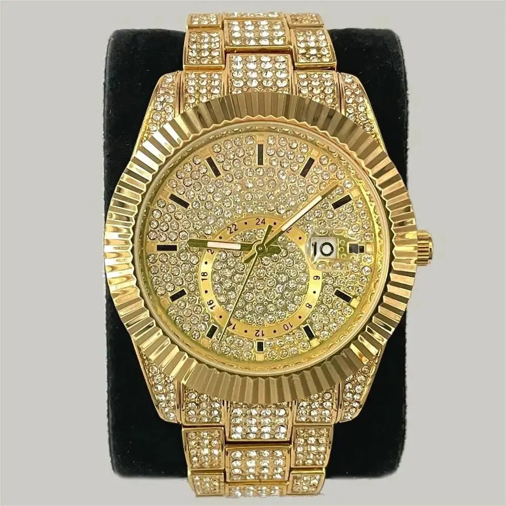 Silver full diamond night glow waterproof men's watch with 42mm dial and gold-plated strap on display