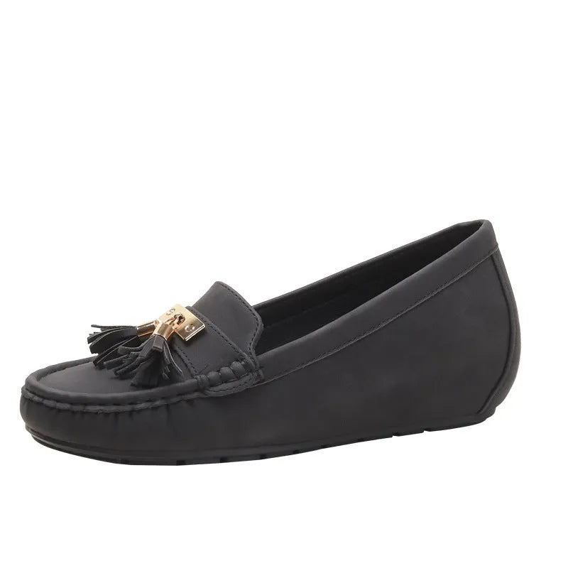Flat heel height increasing insole casual shoes with round toe and artificial PU upper in multiple colours