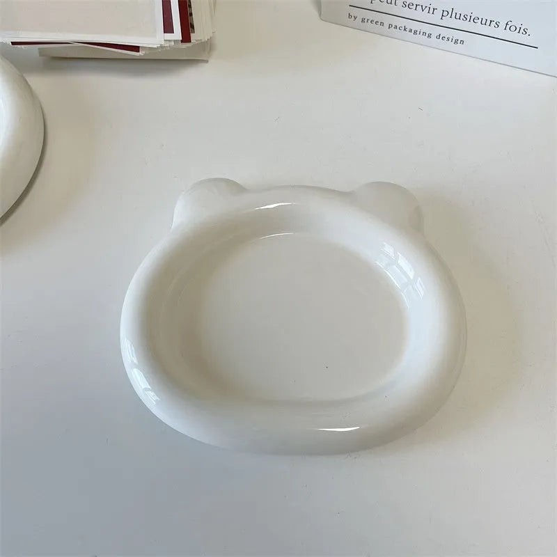 White porcelain plate with bear doodle design, 15cm diameter, microwave safe ceramic tableware