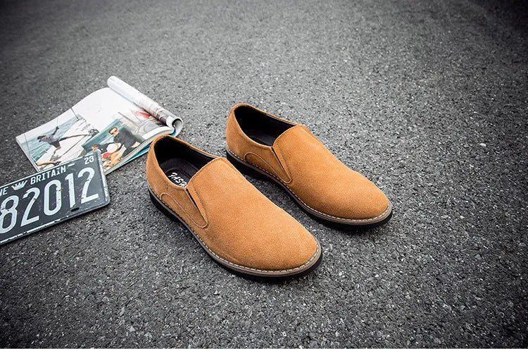 Men's frosted round toe casual leather shoes in black, low heel, slip-on style
