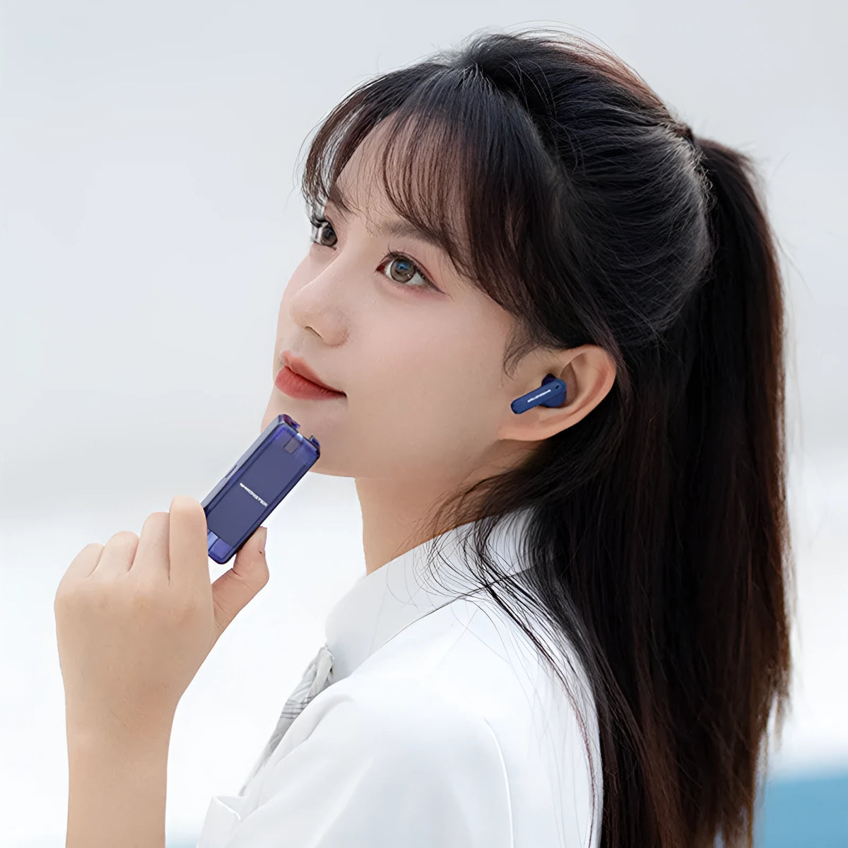 True wireless Bluetooth headset, earplug style, stereo call and music, 10m range, six colours