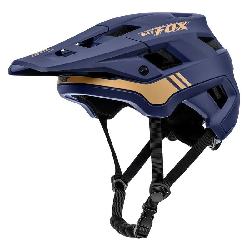 Mountain bike cross-country skateboarding helmet in black with PC EPS construction