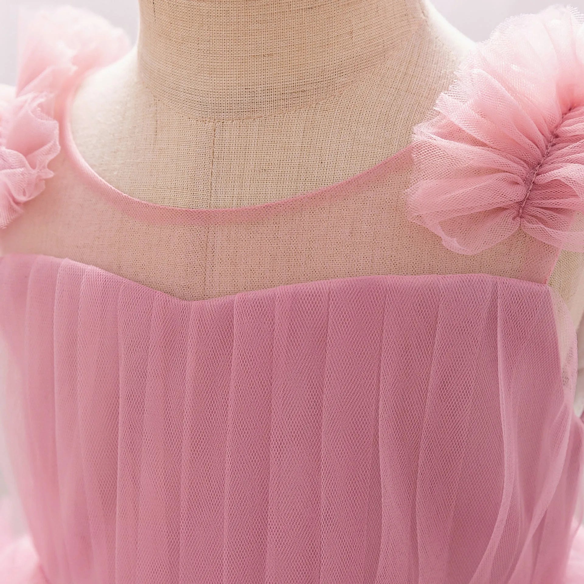 New children's sleeveless mesh long dress in bean pink for girls, suitable for height 70cm to 110cm