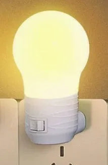 Round plug-in baby night light lamp body in white blue or pink shell with 45x90x45mm dimensions