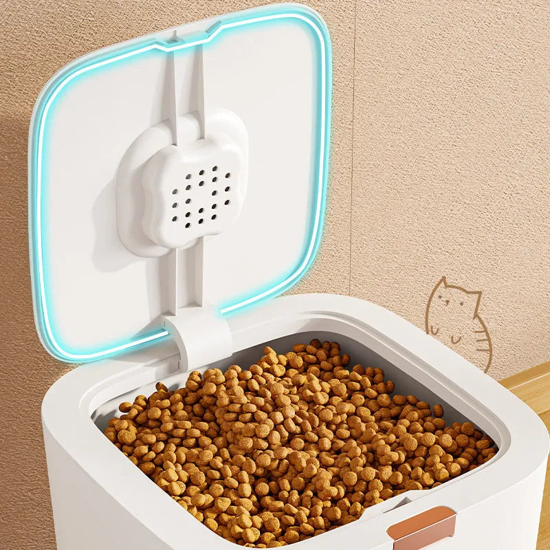 Ivory white PP pet storage barrel with seal, available in small, large and oversized, 6kg to 12kg capacity