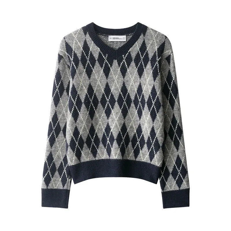 Women's knit sweater with contrast stripe pattern, long sleeves, regular fit, in picture colour