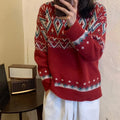 Striped knitted pullover top in loose retro style, available in white or red colour