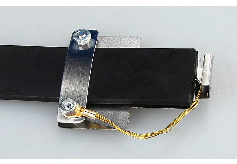 Black car electrostatic grounding strap, 370mm long, for dissipating static electricity from vehicles.