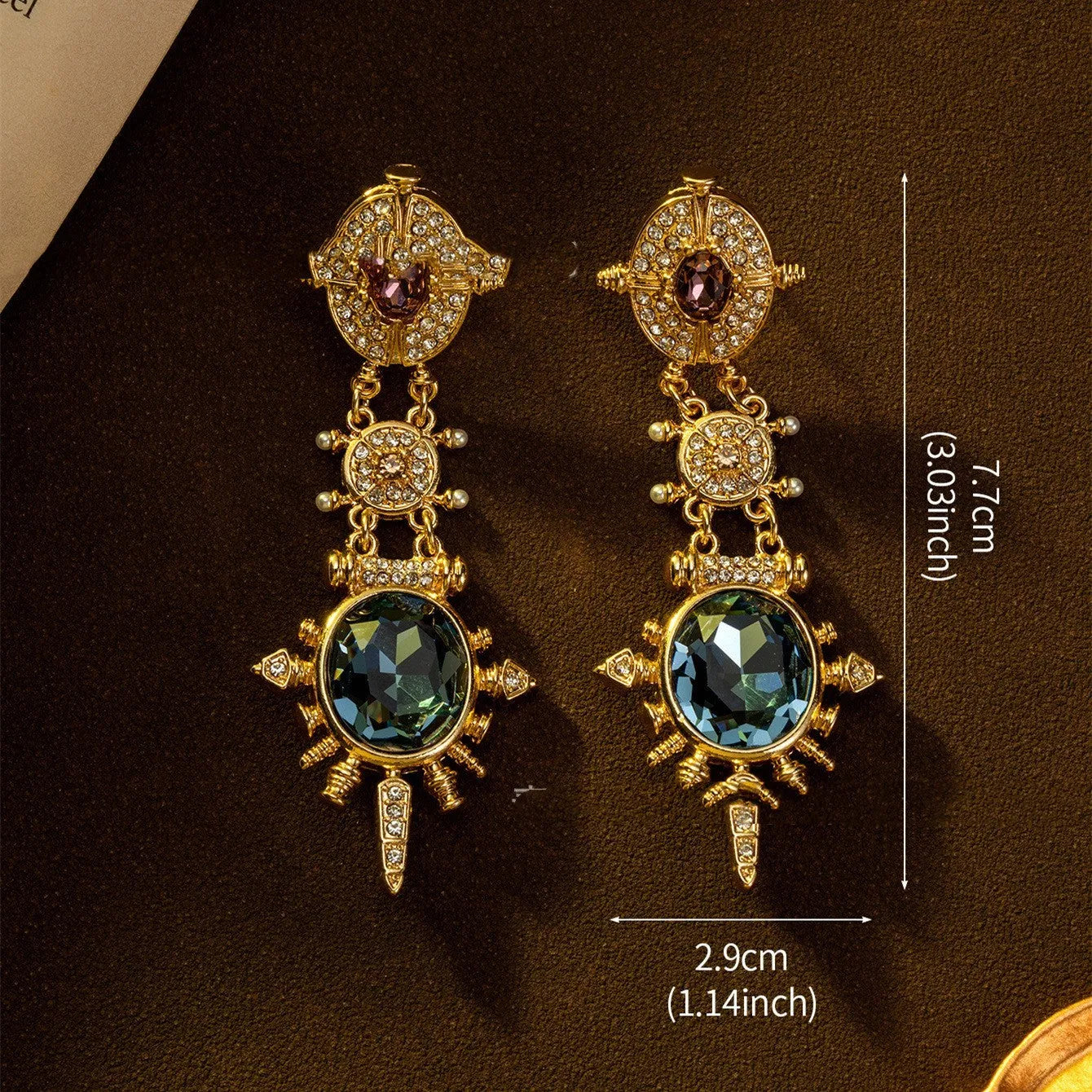 Gold retro geometry stud earrings with diamond cut treatment on alloy material