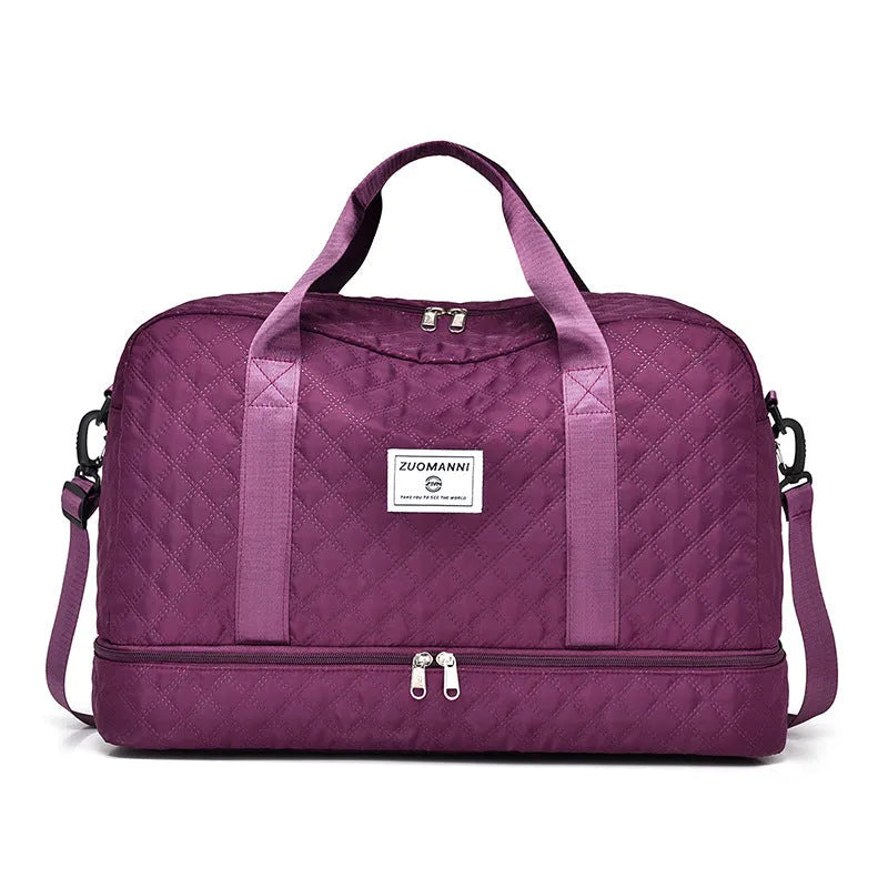 Large Oxford cloth travel bag in a solid colour showing its spacious design and street style details.