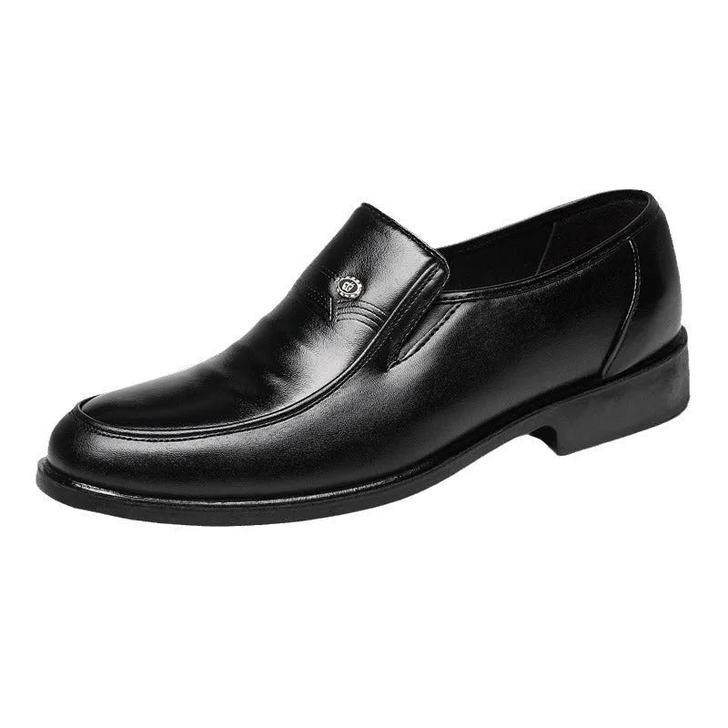 Men's black plus size casual shoes with PU upper, rubber sole, and sewing thread detailing