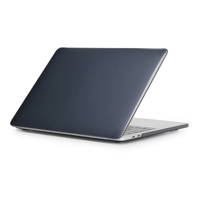 Transparent and black PC hard shell case for Apple MacBook Pro 14-inch and 16-inch laptops.