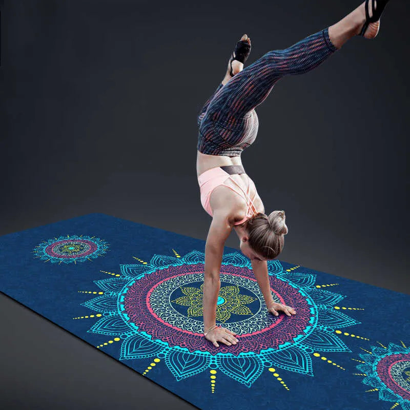 Beginner yoga mat in midsummer light year colour, TPE and suede, 183cm x 80cm, 6mm thick, geometric pattern