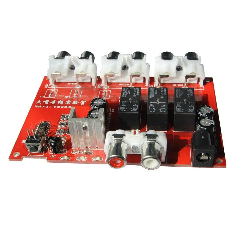 Silver HIFI audio source switch unit with front button and remote control for 3 in 1 out routing