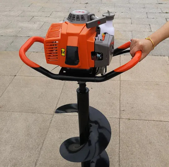 Portable single-person gasoline earth drill with steel auger for fruit tree fertilisation digging