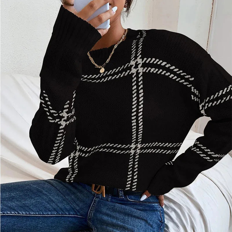 Women's casual crew neck sweater with plaid colour-block pattern in apricot, black, beige, red and green stripes
