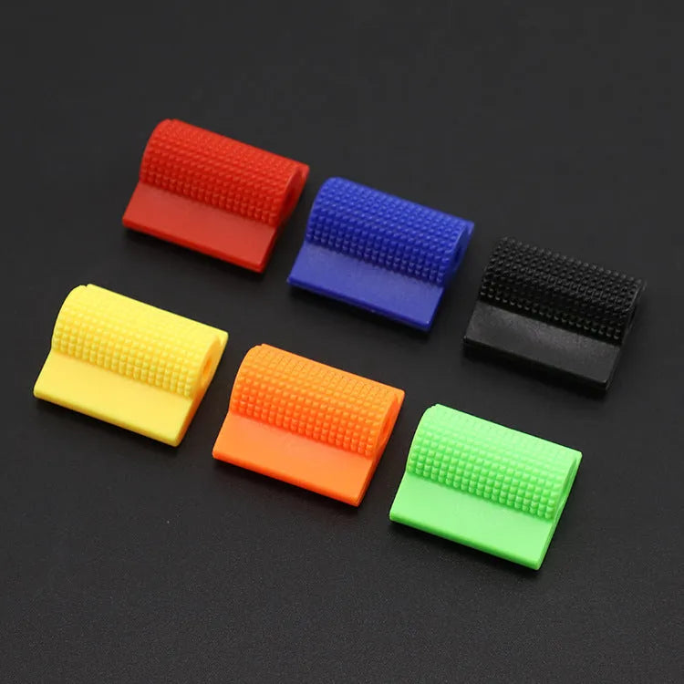 Motorcycle gearshift sleeve in rubber, fits 18mm round gear rod head, available in six colours