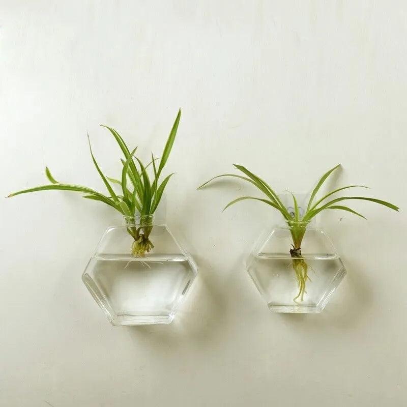 Wall-mounted high borosilicate glass fish tank with polished surface geometry shape