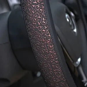 Carved ice silk steering wheel cover in blue on black colour for 38cm diameter steering wheel