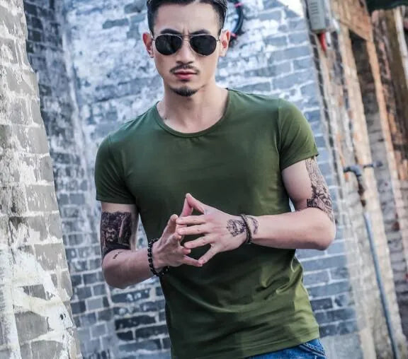 Men's lightweight summer t-shirt in bamboo fabric available in multiple colours