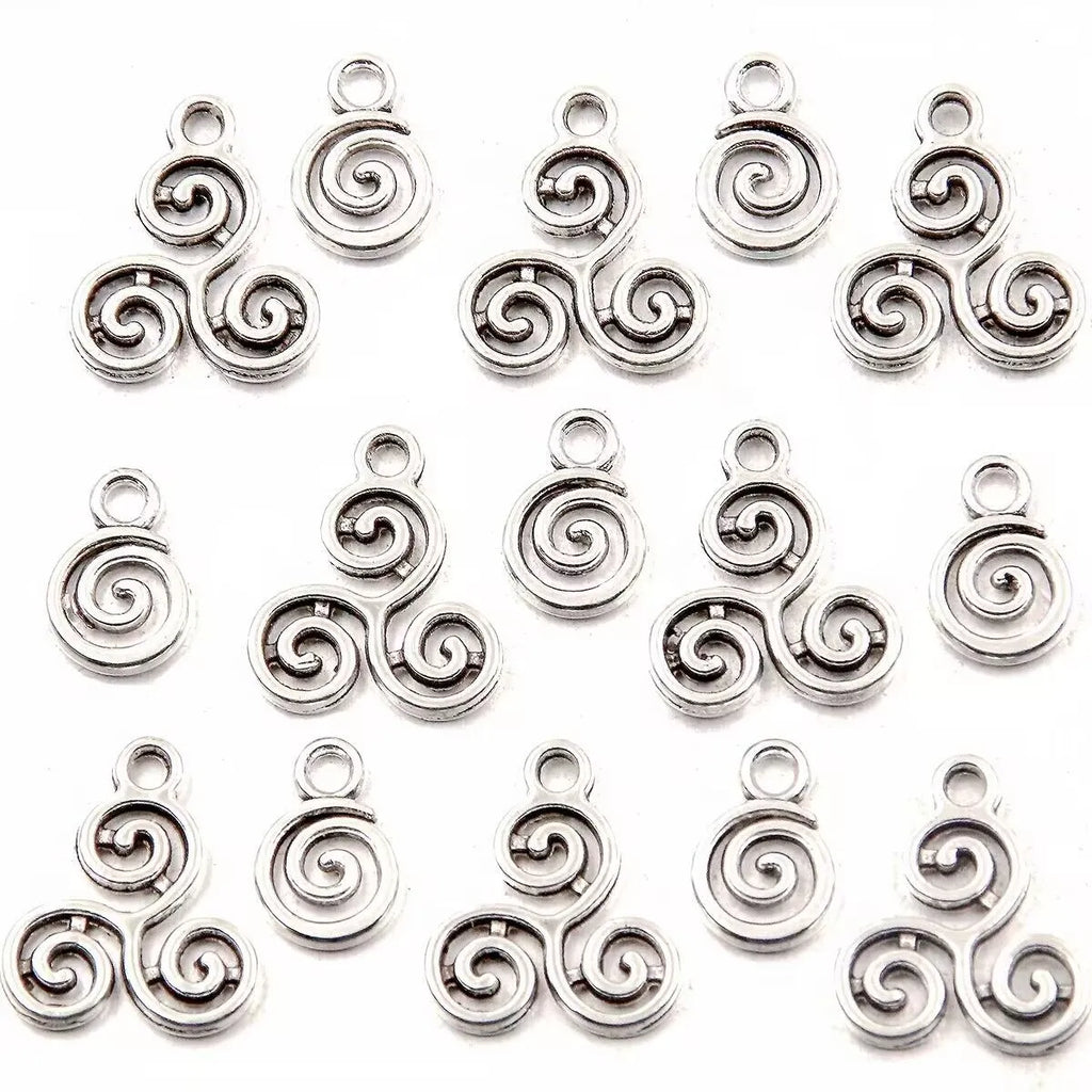 Double-sided hollow circle alloy pendant in simple round style, 7x11mm or 13x15mm, electroplated finish