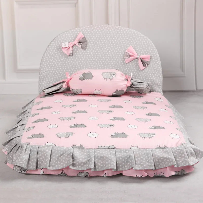 Creative square dog mat in pink, made from pure cotton with removable cover