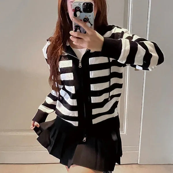 Women's black striped contrast colour knitted hooded cardigan with zipper front, loose fit cashmere blend
