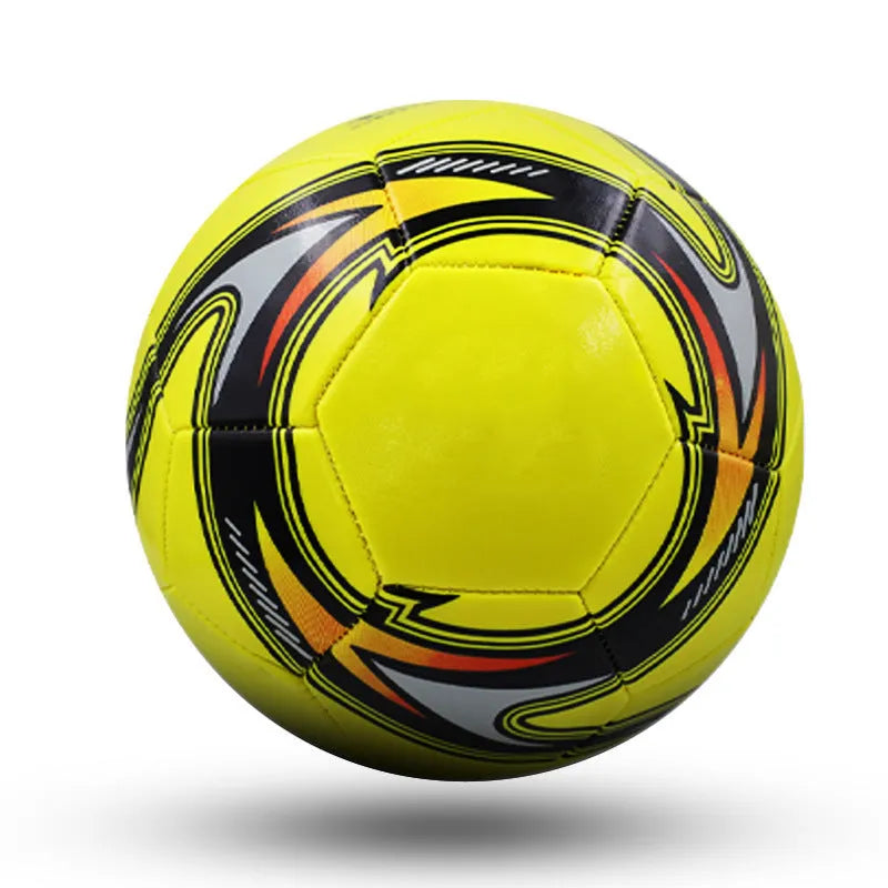 PVC football with machine-sewn seams in sizes 3, 4 and 5 for training and competition