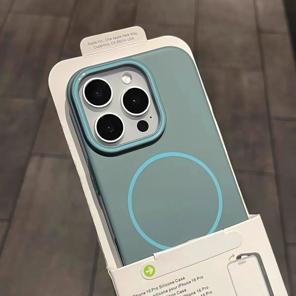 Fine Circle Magnetic Frosted Hard Shell Phone Case for iPhone, PC material, shockproof, anti-fingerprint, multiple colours
