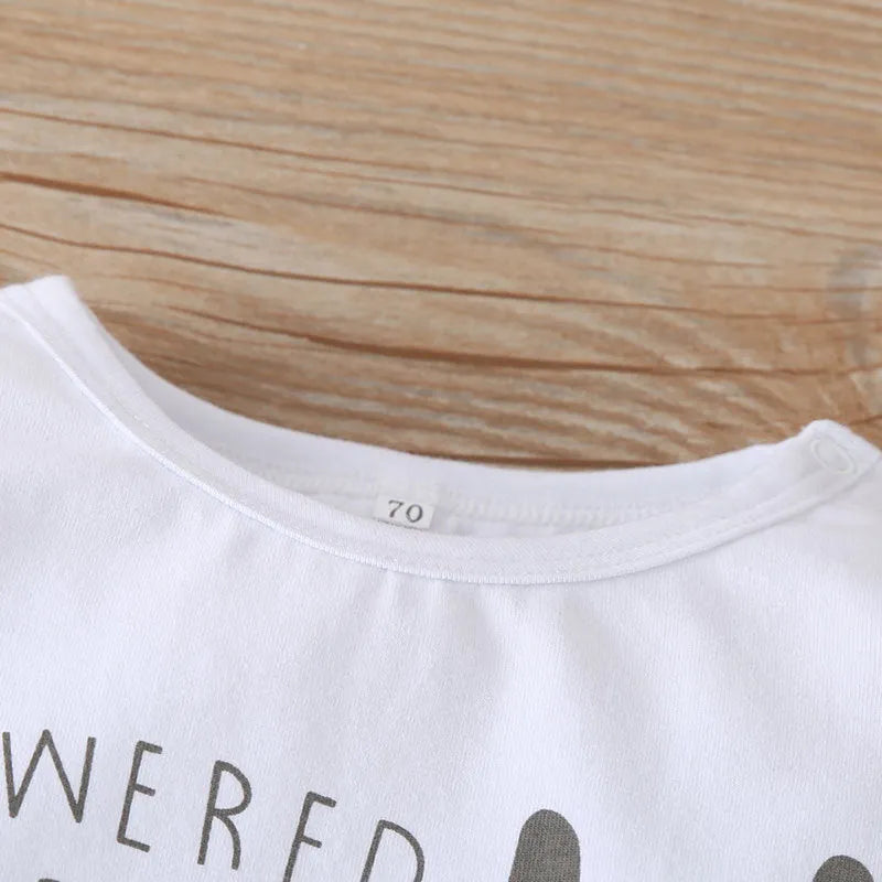 White alphabet baby bodysuit with concealed front buttons, 95% cotton, suitable for newborns