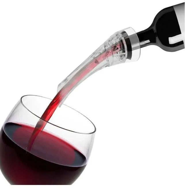 Compact clear acrylic wine aerator with a stainless steel filter, measuring 16cm long.