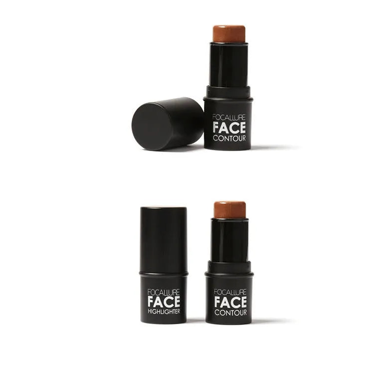 Four shade face contour highlighter makeup product for cheekbones and facial definition.