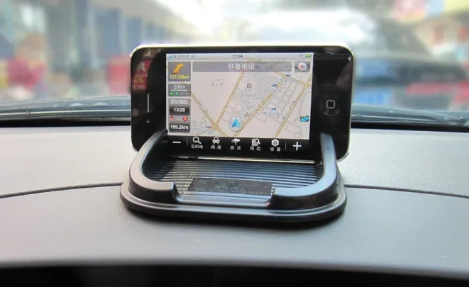 Black car anti-skid pad compatible with Apple iPhone 6 Plus, 15.5x10cm, mobile navigation bracket