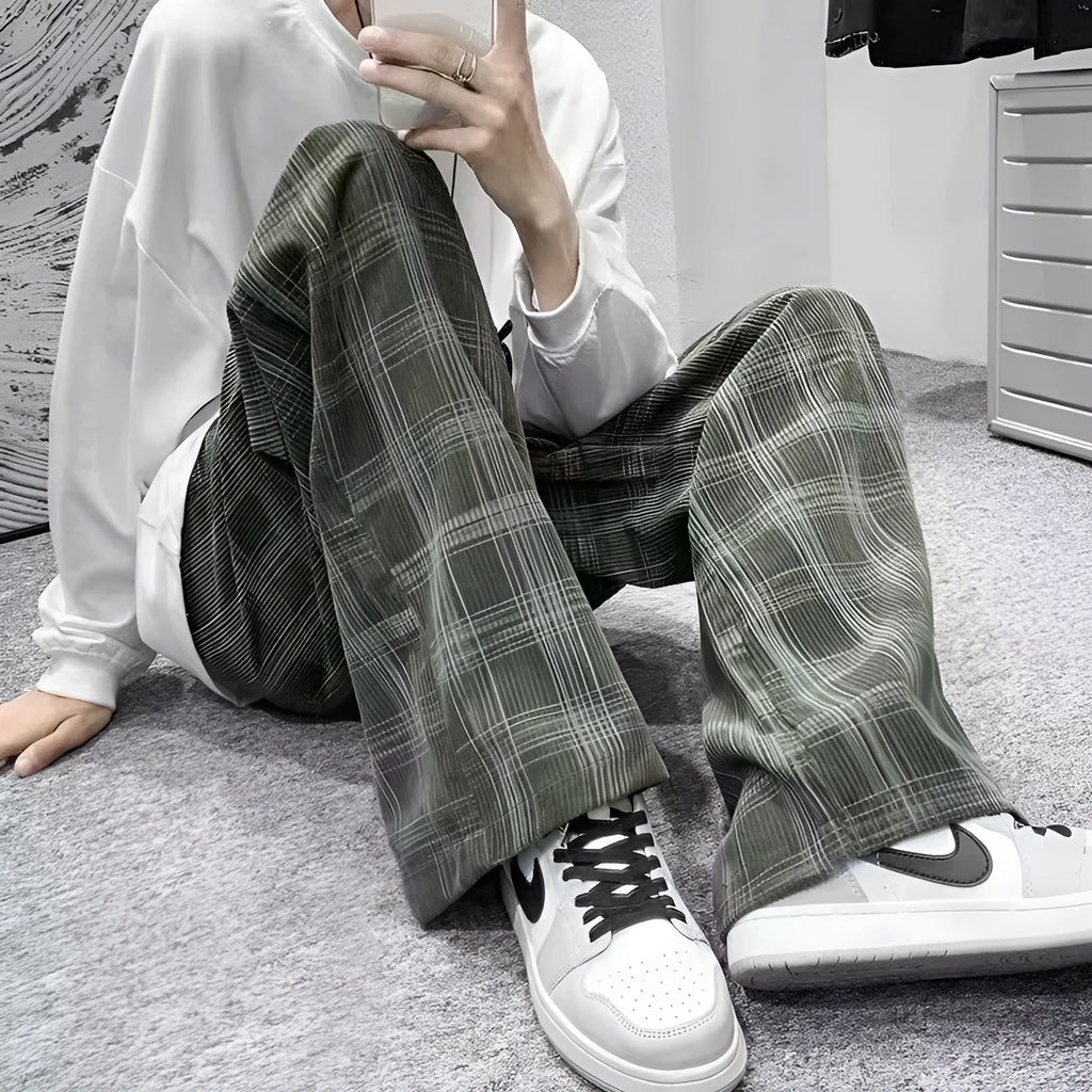 Men's black and green plaid loose fit straight leg casual trousers