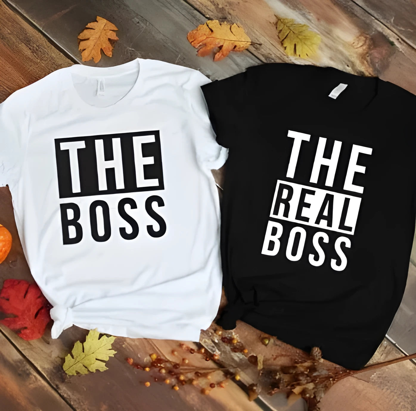 Men's loose fit round neck T-shirt with a printed design on the front, short sleeves.