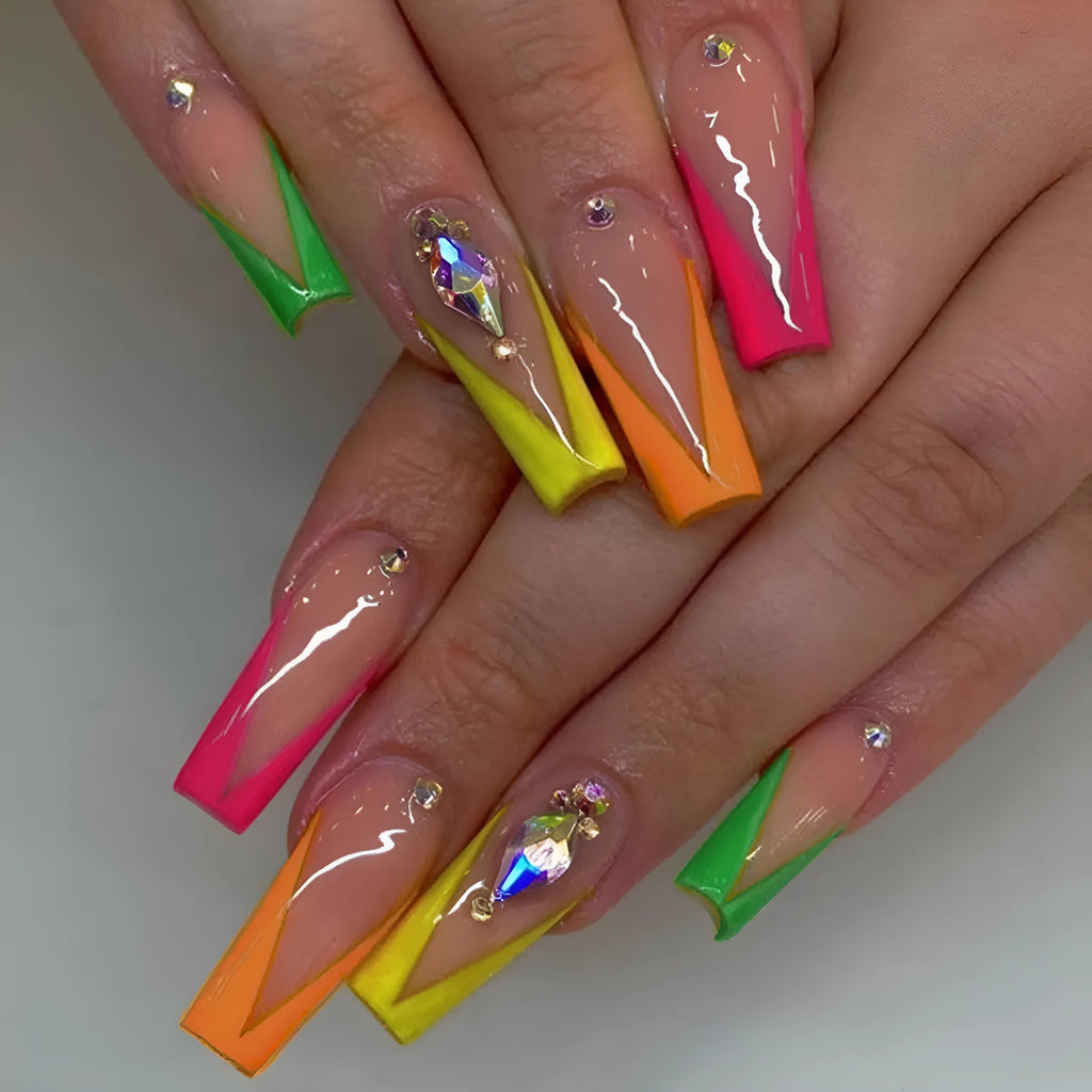 Detachable false nail tips with diamond colour French design and cartoon love patterns