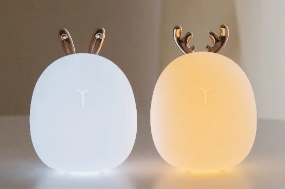 LED cartoon night light with USB interface, warm and cold light, Rabbit or Deer style, 0.5W power rating, 320g boxed weight