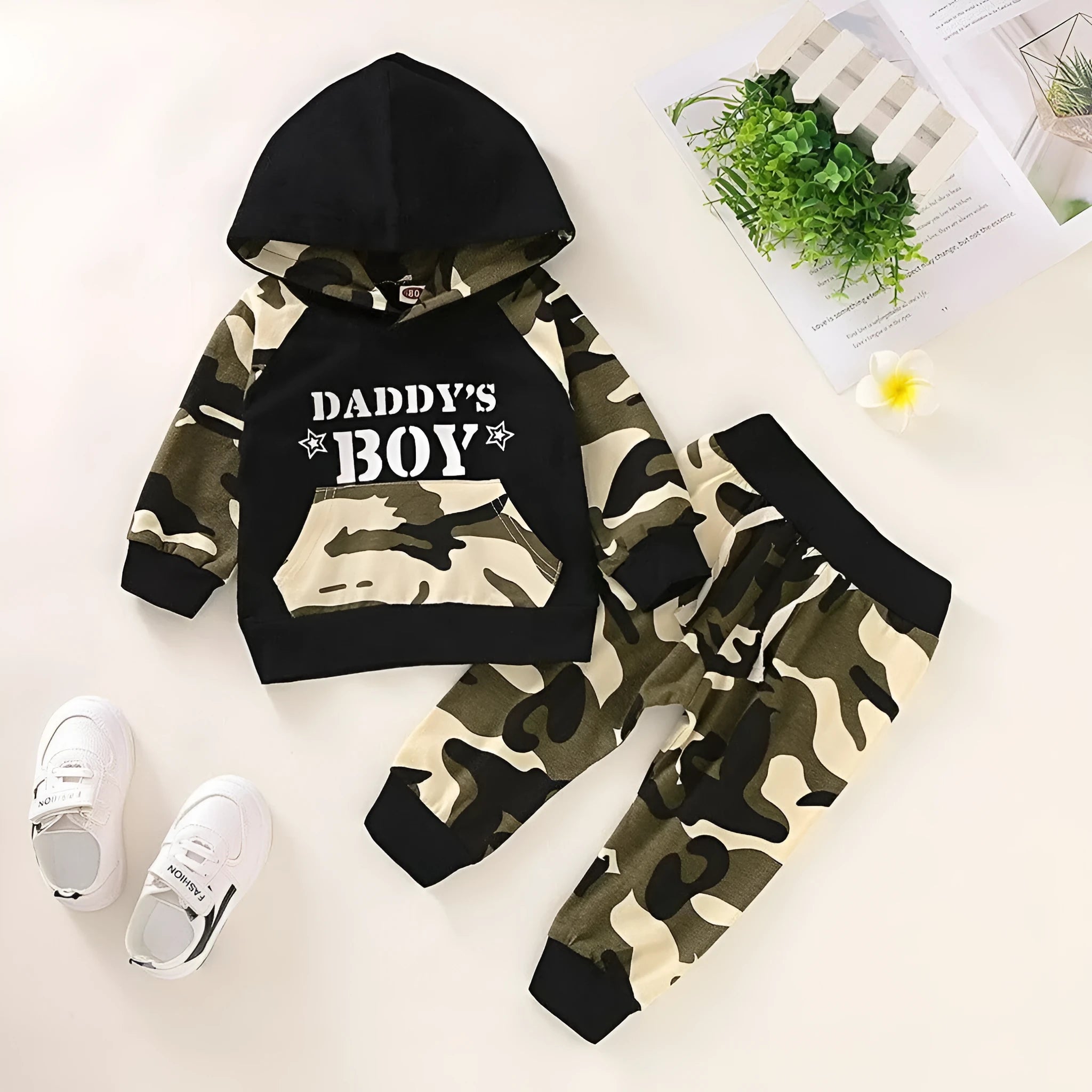 Cotton boys clothing set in green for infants 1-3 years old sizes 70-110cm