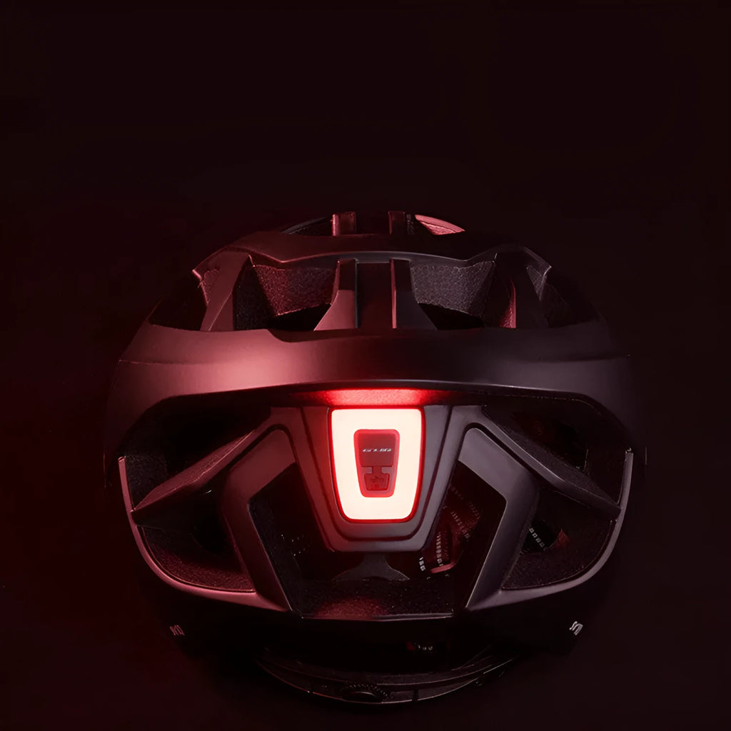 Bicycle helmet with LED rechargeable taillight, integrally-moulded PC EPS shell, 17 vents, 57-62cm, matt black