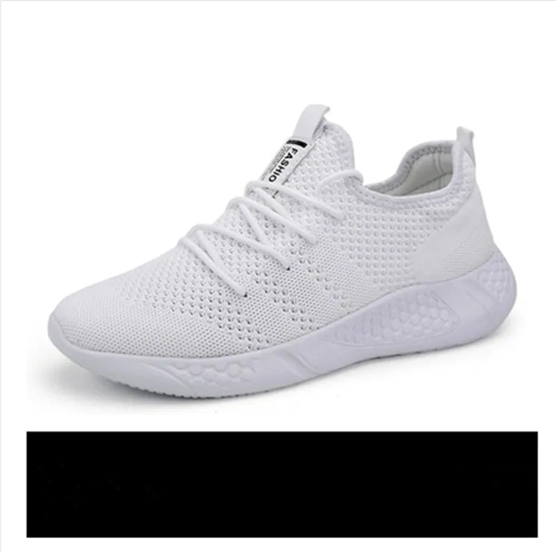 Men's black and white mesh sneaker with lace-up closure and round toe for casual outdoor wear