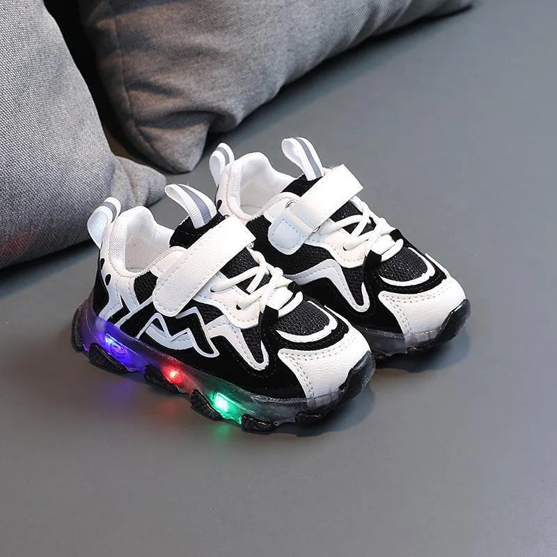 Kids breathable mesh sneakers with velcro fastening in black, pink and grey colours