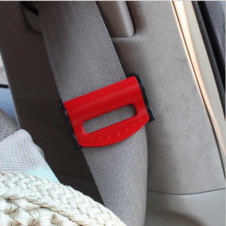 Car seat belt fixing clip in black ABS, 5.5cm length, 4cm width, 1.5cm height