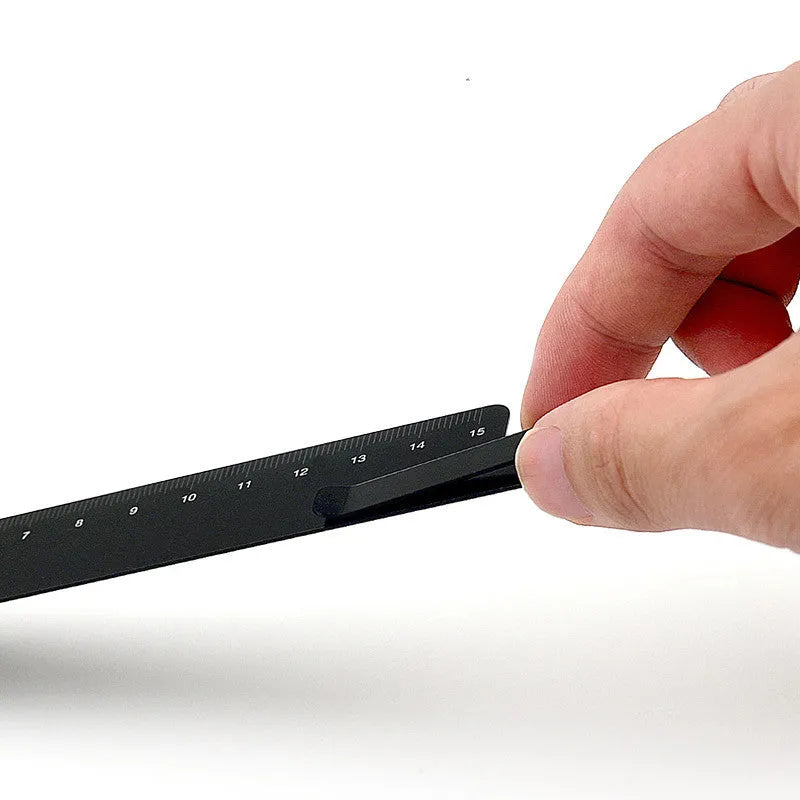 RUMA 15cm metal bookmark ruler with laser-engraved scales in black or silver aluminium alloy
