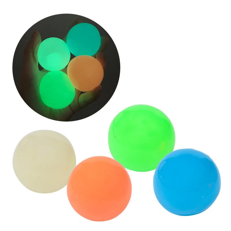 4.5cm luminous ceiling ball in TPR, sticky wall ball for children, random colour