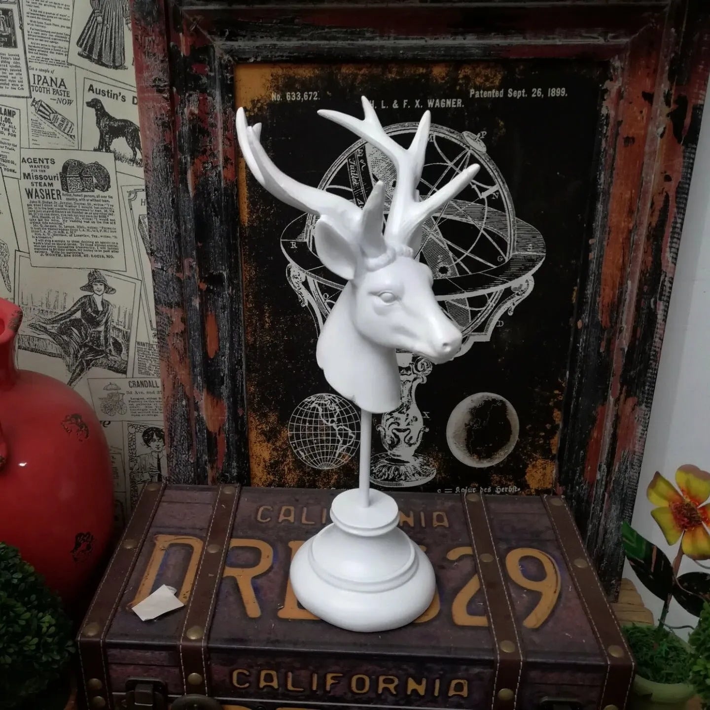 Natural resin animal sculpture ornament in black, white, or wood colour for home decoration.