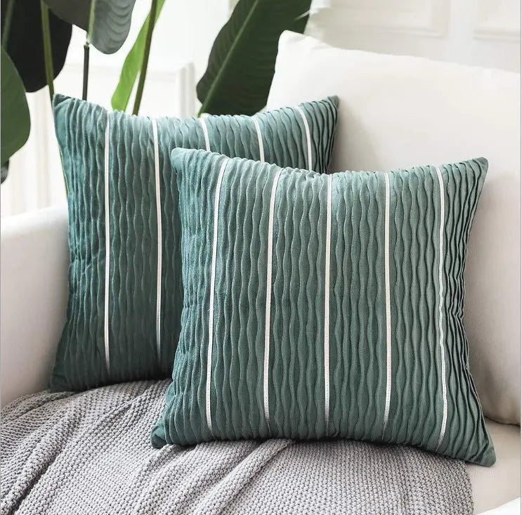 Striped velvet sofa cushion cover measuring 45x45 cm in plush flannel material