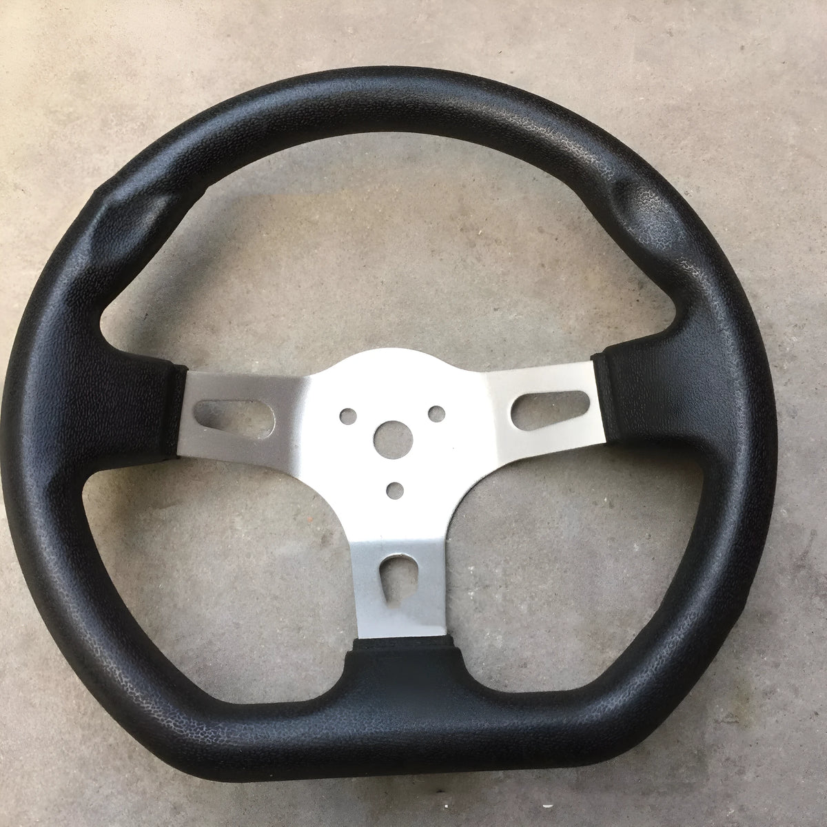 SL 27 cm black steering wheel for four-wheel karting, shown as a kart steering component
