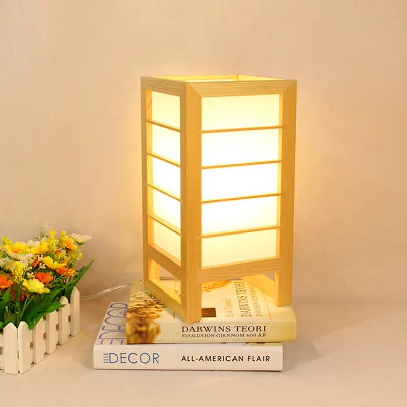 Korean style solid wood tatami bedside lamp with bamboo wood lamp holder